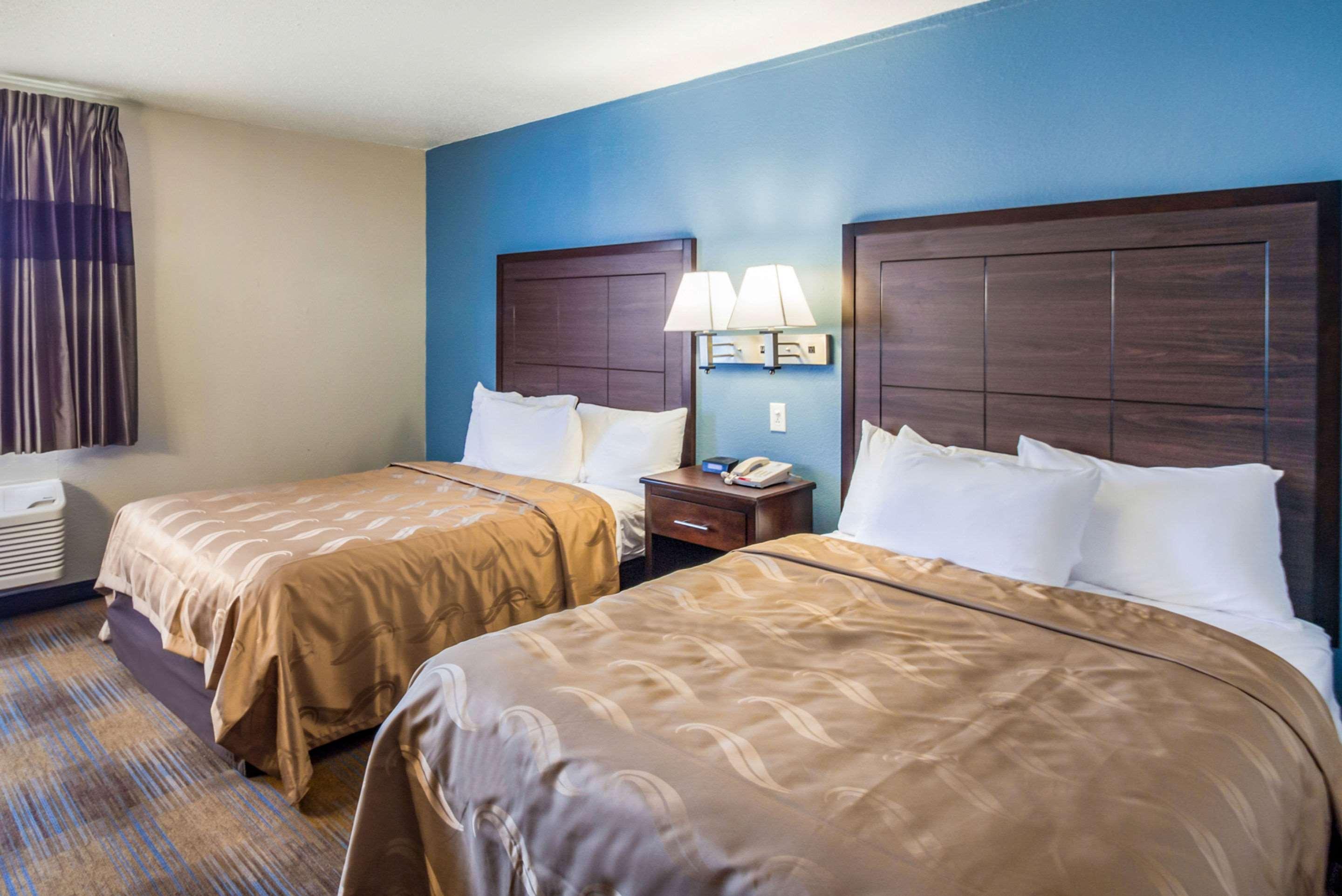 Americinn By Wyndham Madison Wi Екстериор снимка