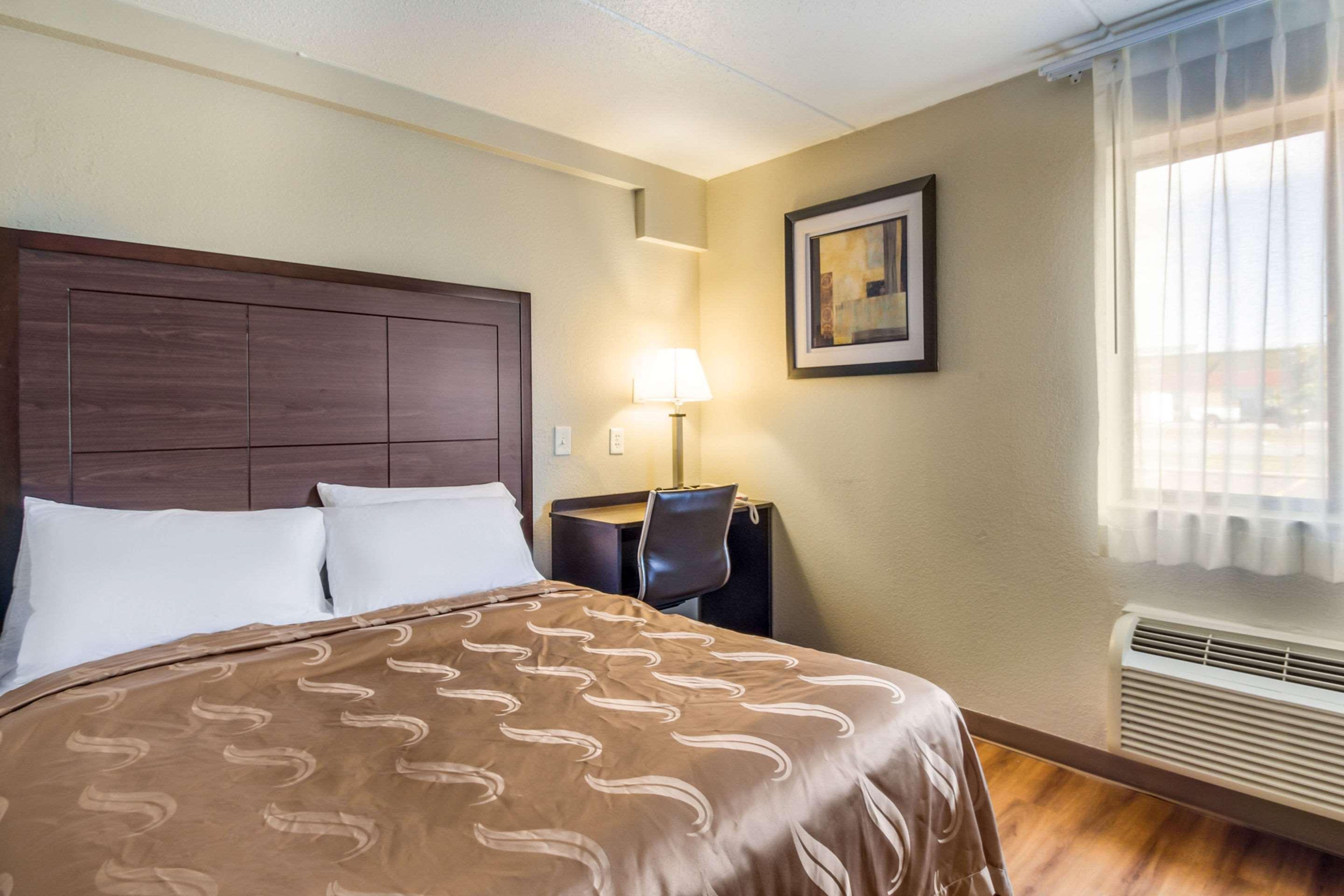 Americinn By Wyndham Madison Wi Екстериор снимка