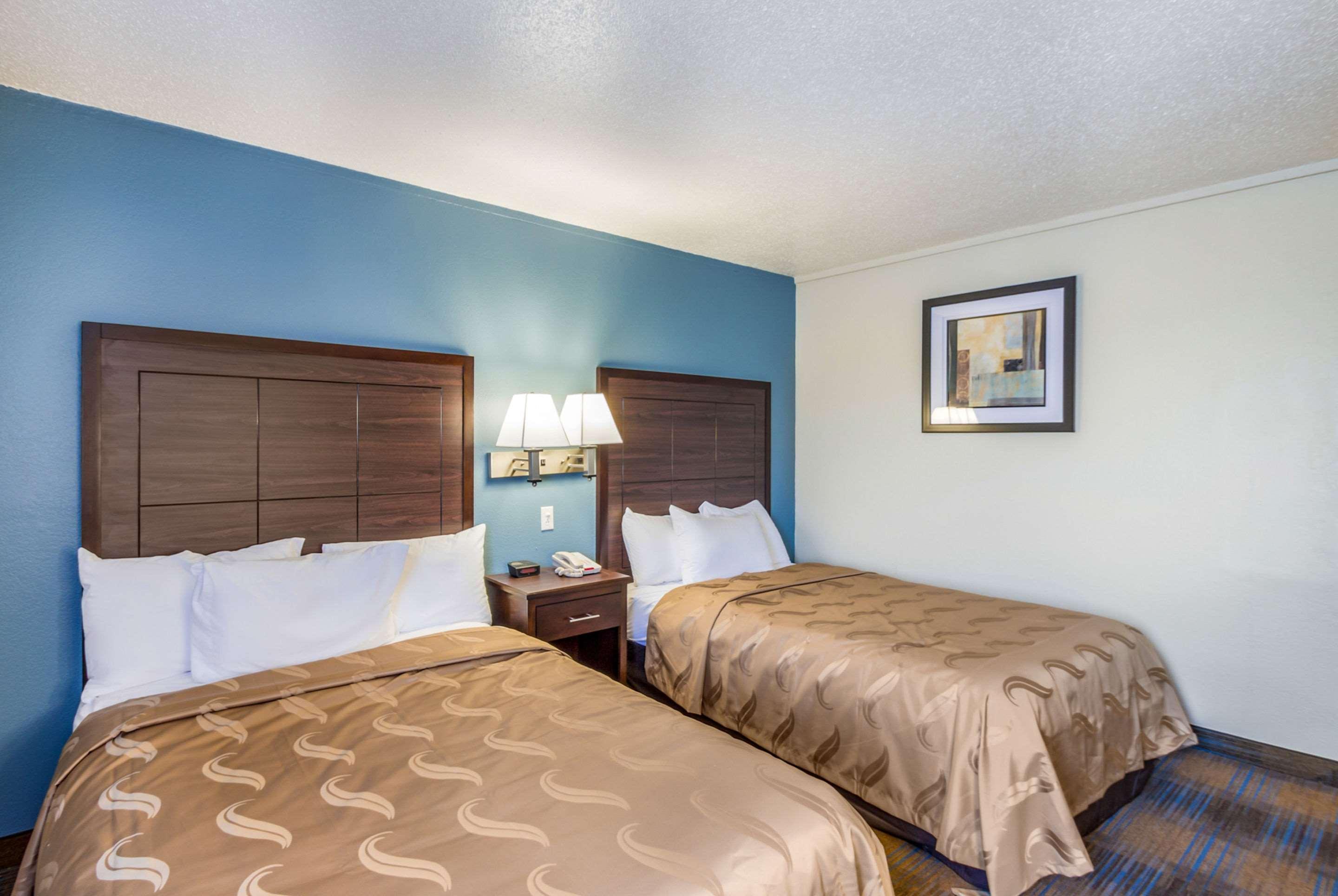 Americinn By Wyndham Madison Wi Екстериор снимка